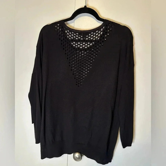 NWT Ella Moss 3/4 Sleeve Black Perforated Lightweight Sweater - Picture 2 of 9